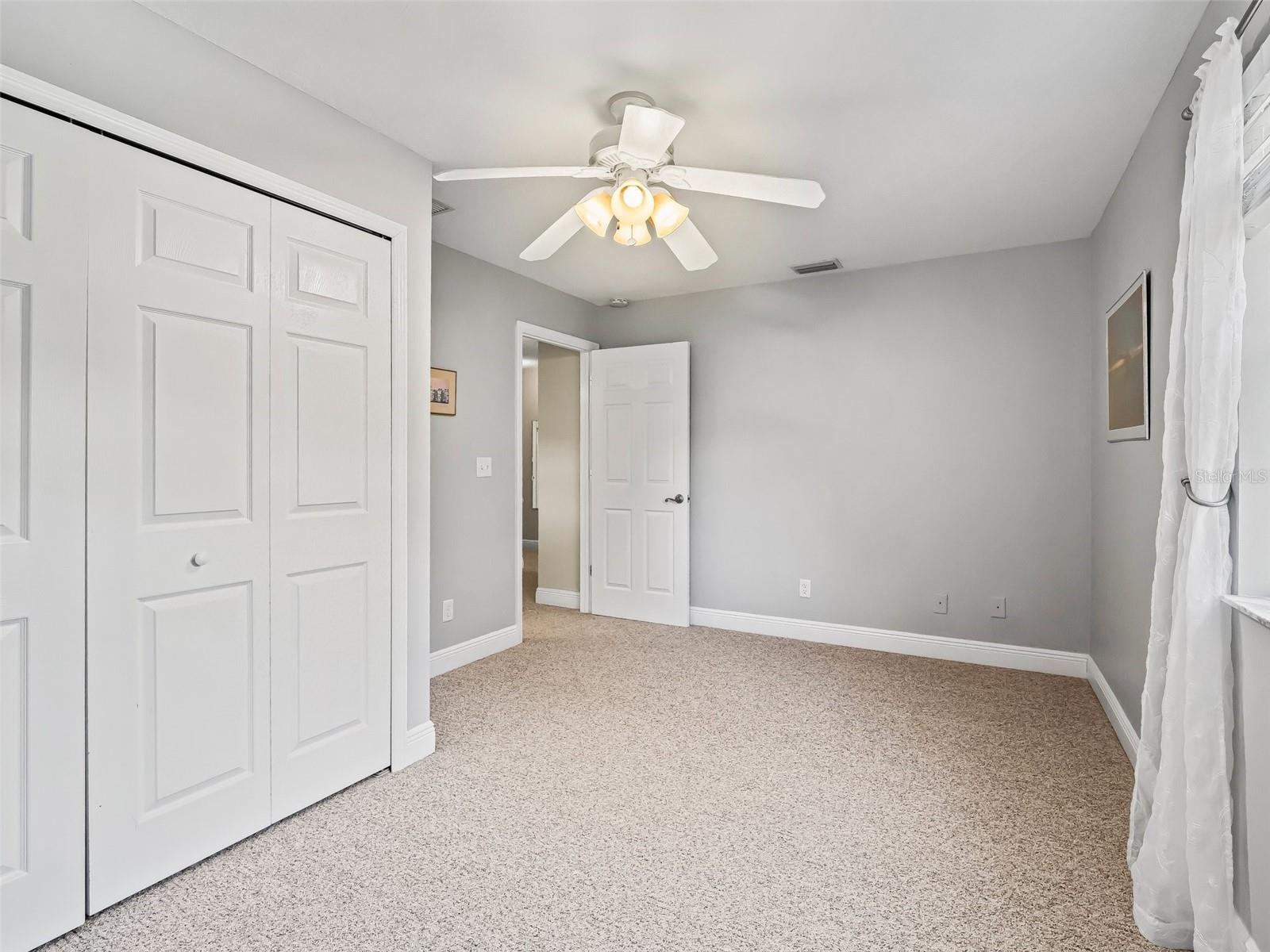 208 HIDEAWAY CT, MINNEOLA, FL, 34715