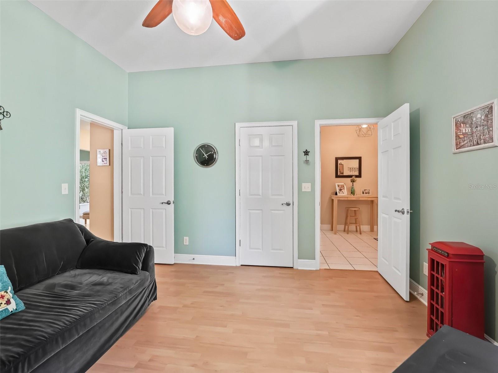 208 HIDEAWAY CT, MINNEOLA, FL, 34715