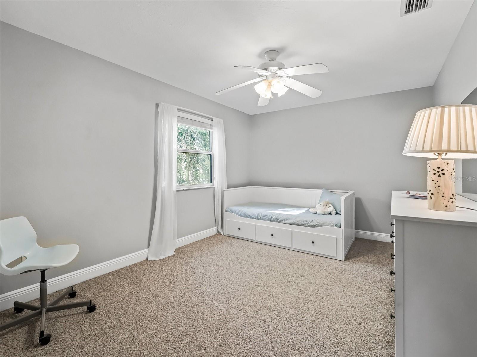 208 HIDEAWAY CT, MINNEOLA, FL, 34715