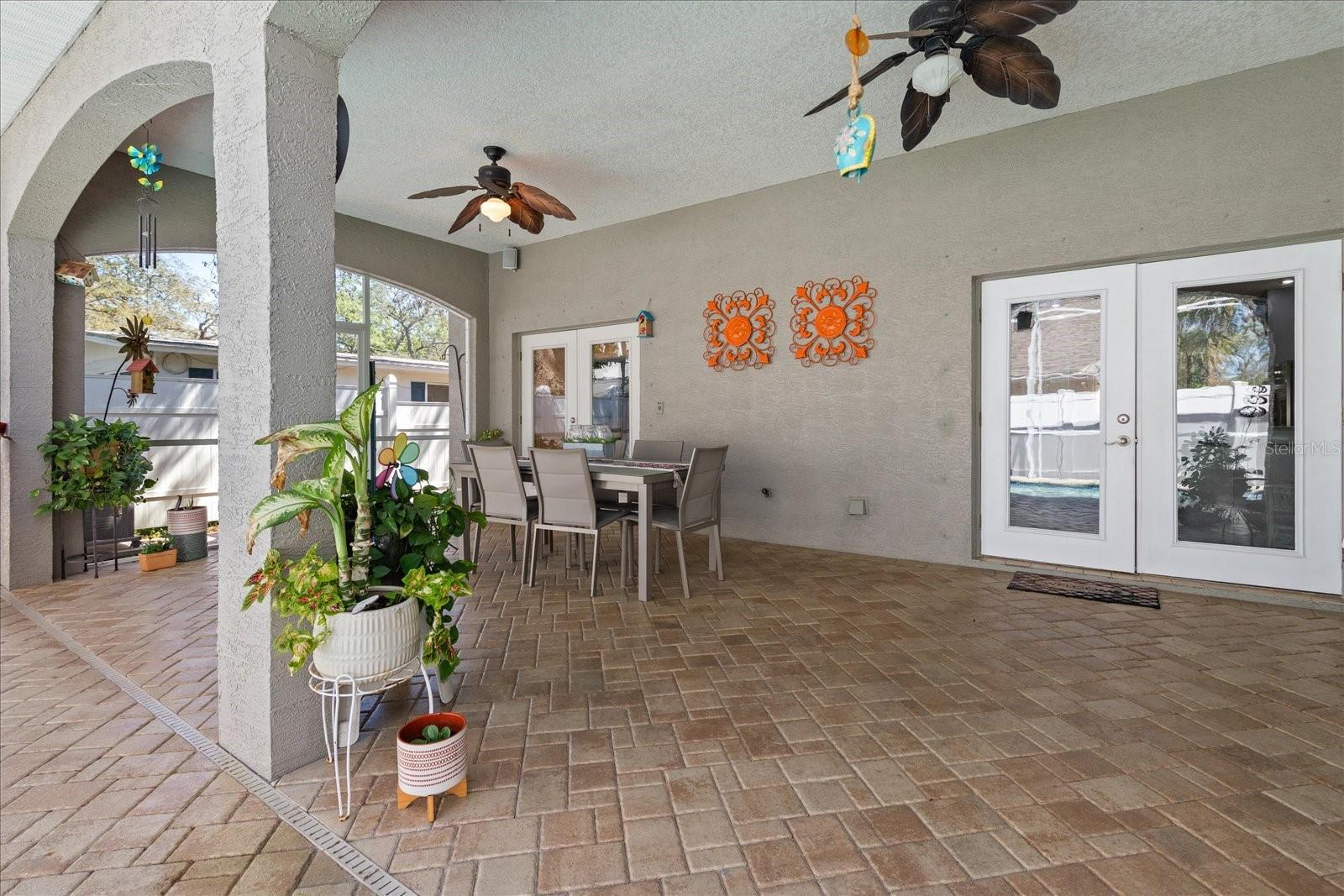 5001 44TH AVE N, ST PETERSBURG, FL, 33709