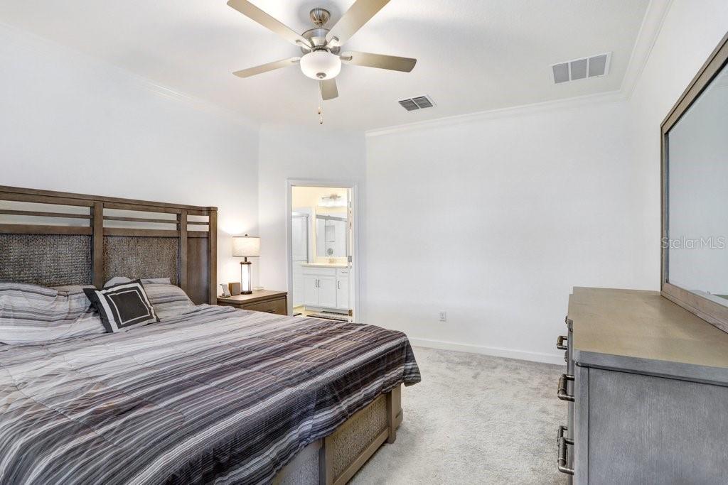 17214 STAR BANKS ST, WIMAUMA, FL, 33598