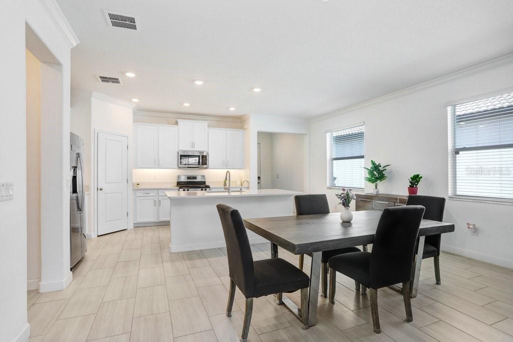 17214 STAR BANKS ST, WIMAUMA, FL, 33598