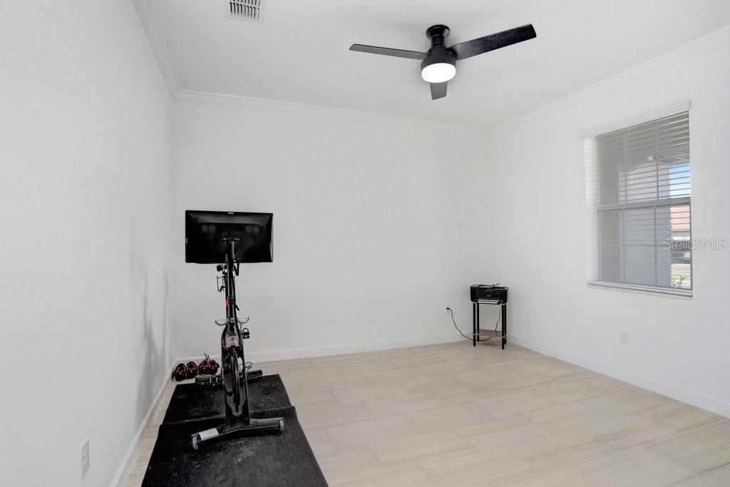 17214 STAR BANKS ST, WIMAUMA, FL, 33598