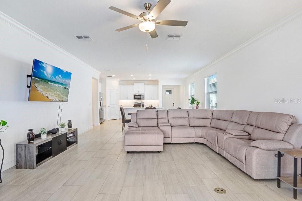 17214 STAR BANKS ST, WIMAUMA, FL, 33598