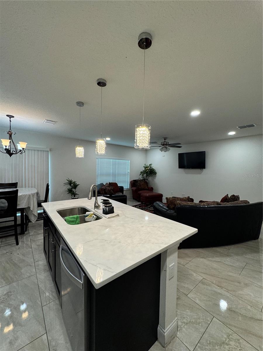 12 E MURPHY ST E, DAVENPORT, FL, 33837