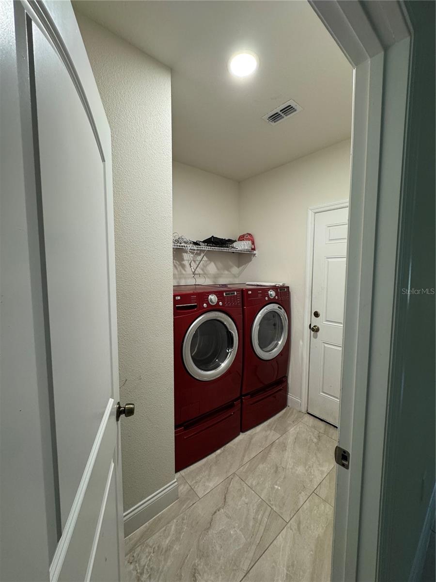 12 E MURPHY ST E, DAVENPORT, FL, 33837