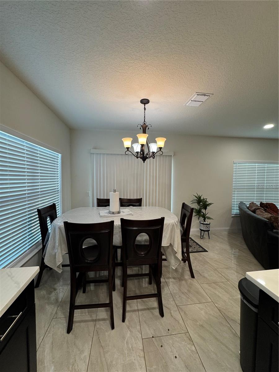 12 E MURPHY ST E, DAVENPORT, FL, 33837