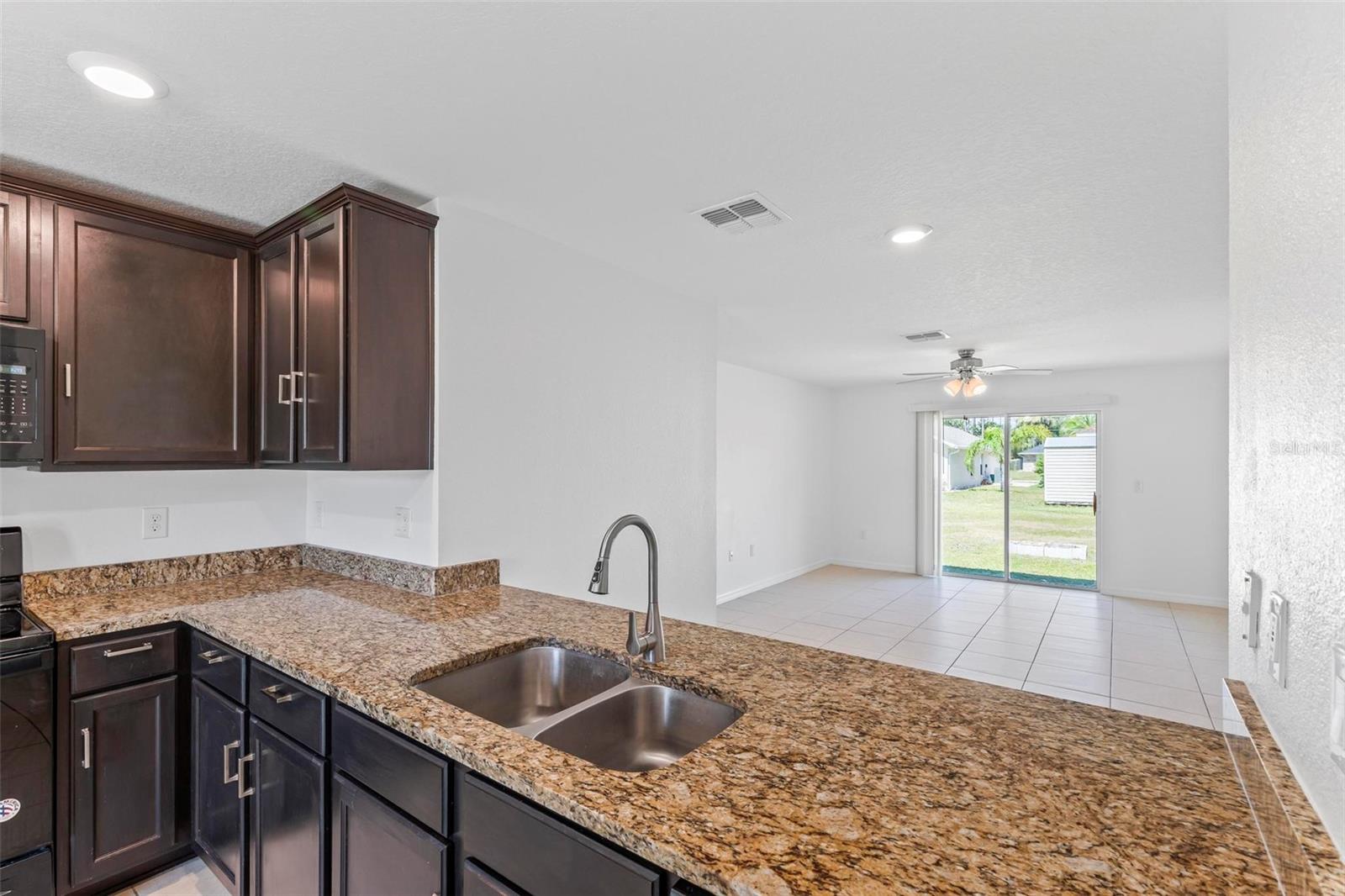 13 POINDEXTER LN, PALM COAST, FL, 32164