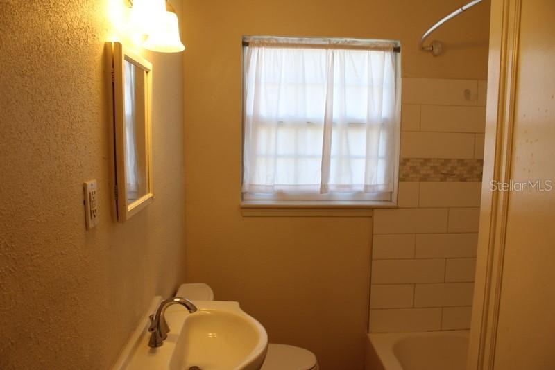 1500 30TH AVE N, ST PETERSBURG, FL, 33704