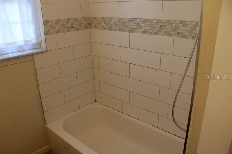 1500 30TH AVE N, ST PETERSBURG, FL, 33704