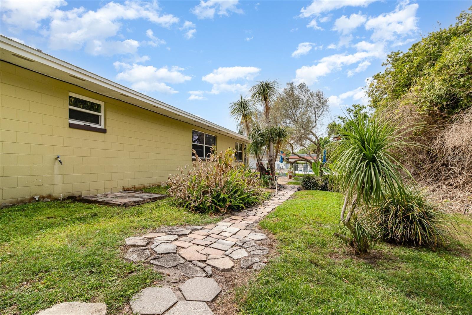 4231 YORKETOWNE RD, ORLANDO, FL, 32812