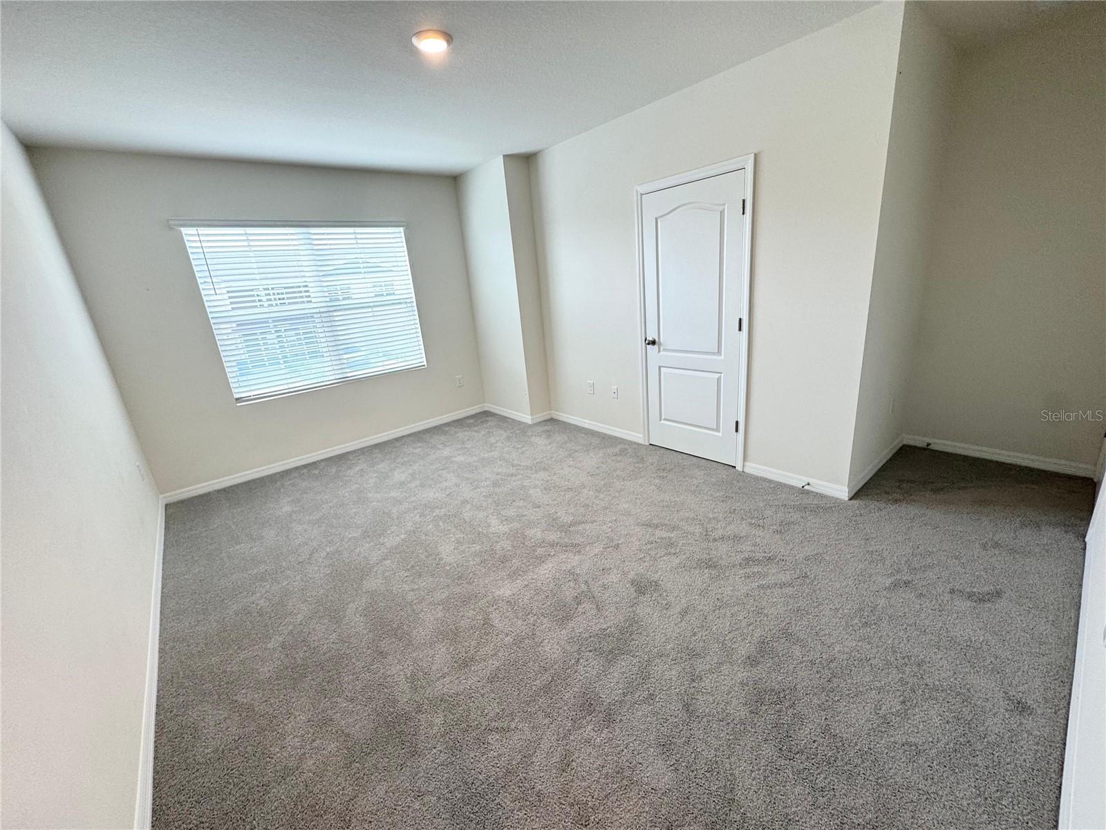 2353 PENGUIN BLVD, DAVENPORT, FL, 33837