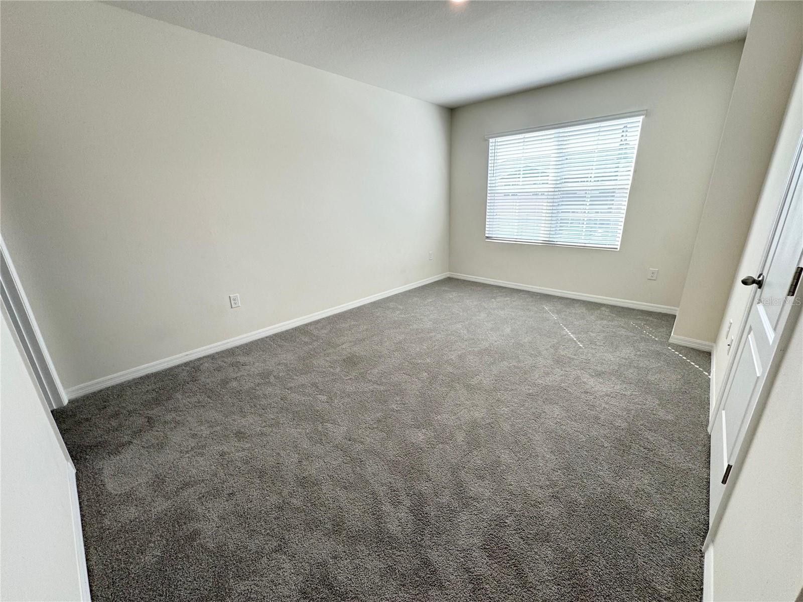 2353 PENGUIN BLVD, DAVENPORT, FL, 33837