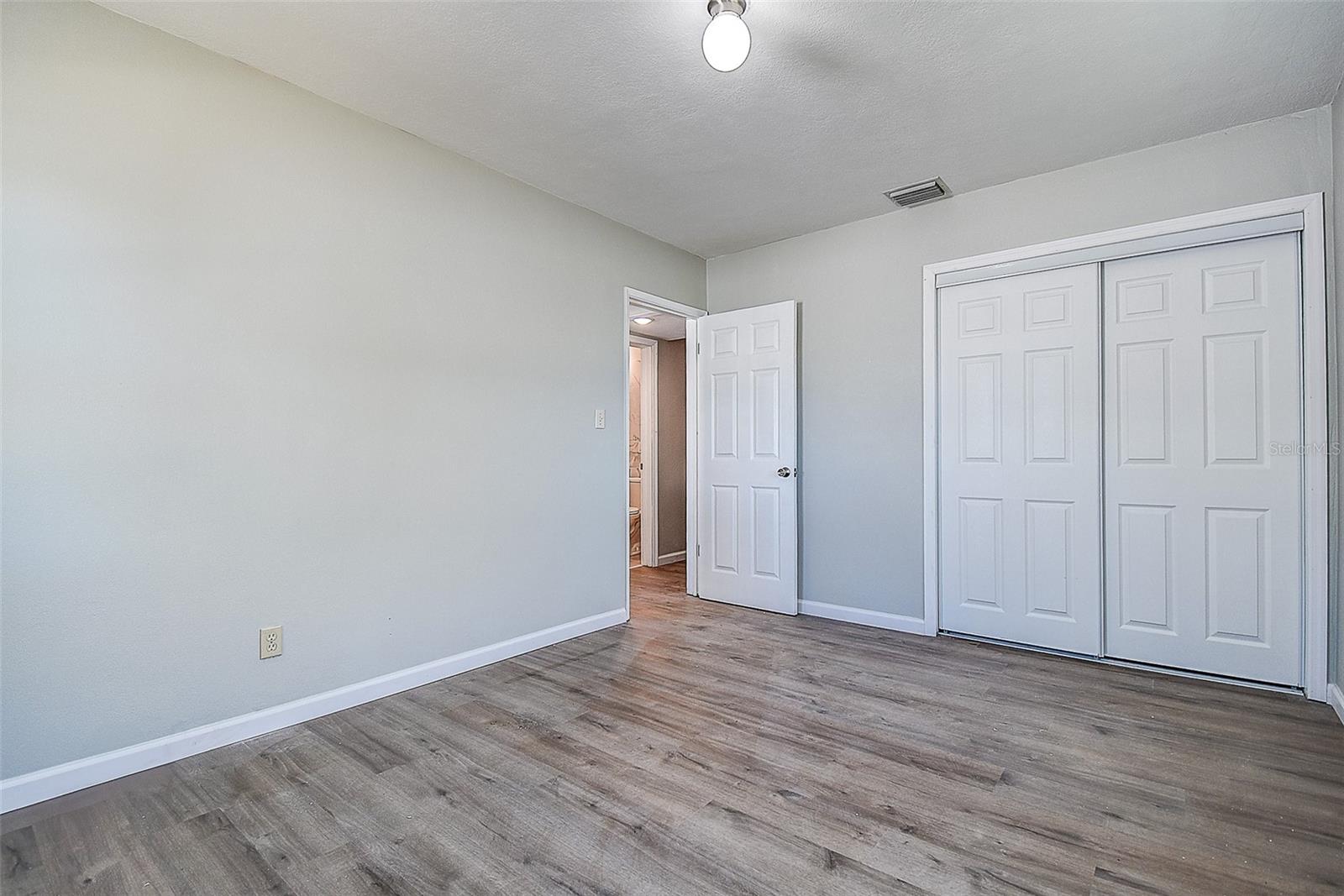 813 HELENA DR, LARGO, FL, 33770
