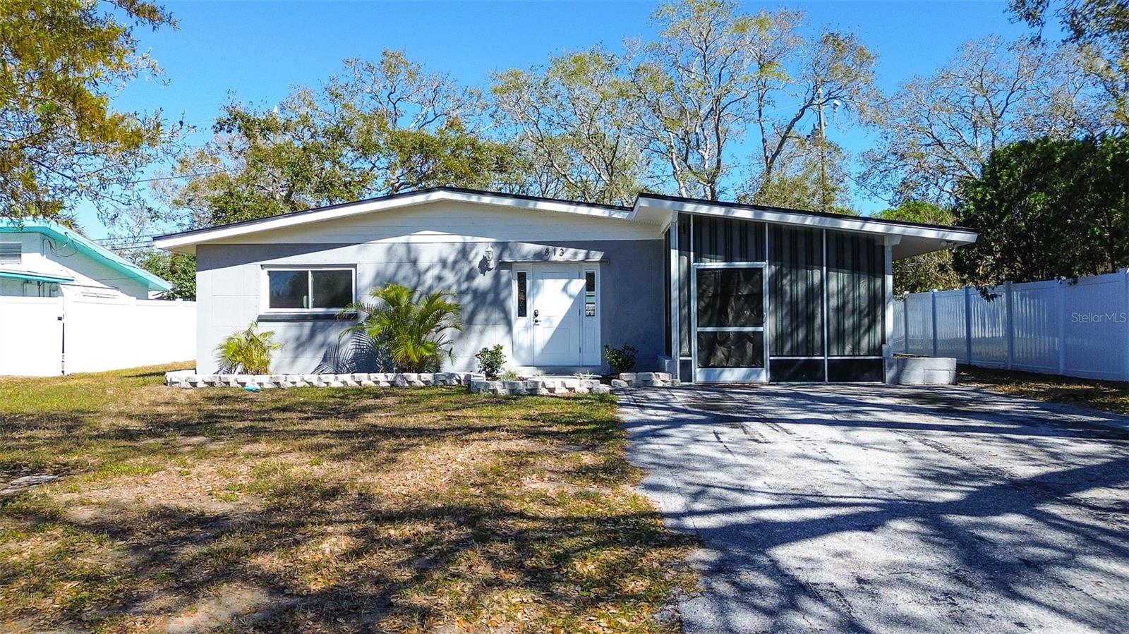813 HELENA DR, LARGO, FL, 33770