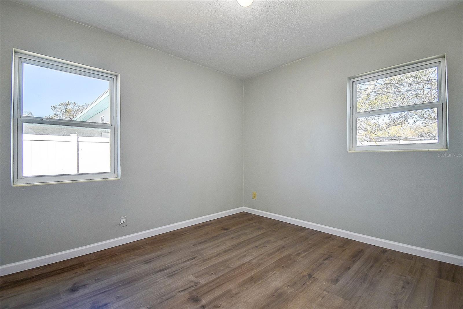 813 HELENA DR, LARGO, FL, 33770