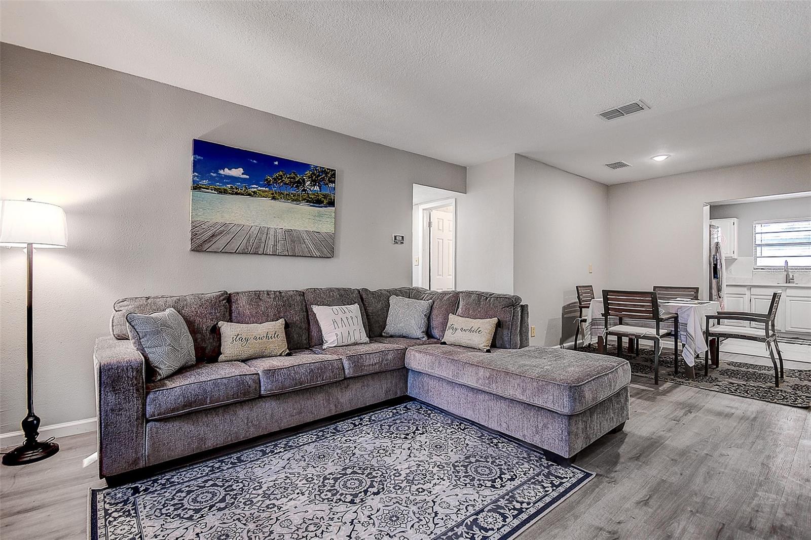 813 HELENA DR, LARGO, FL, 33770