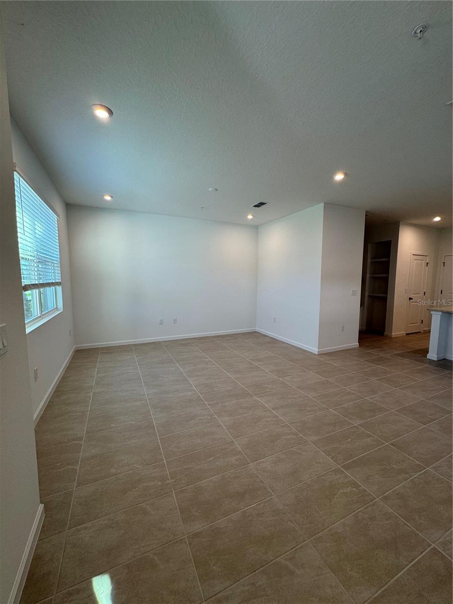 2751 CAMELLIA FLOWER ST, APOPKA, FL, 32703