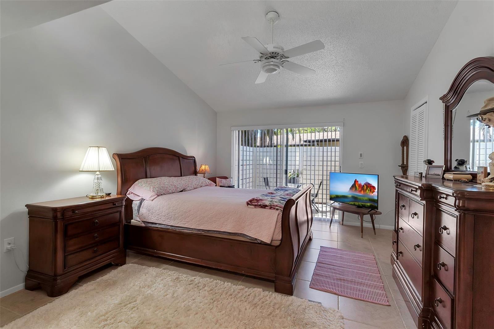 6946 WOODWIND DR #2, SARASOTA, FL, 34231