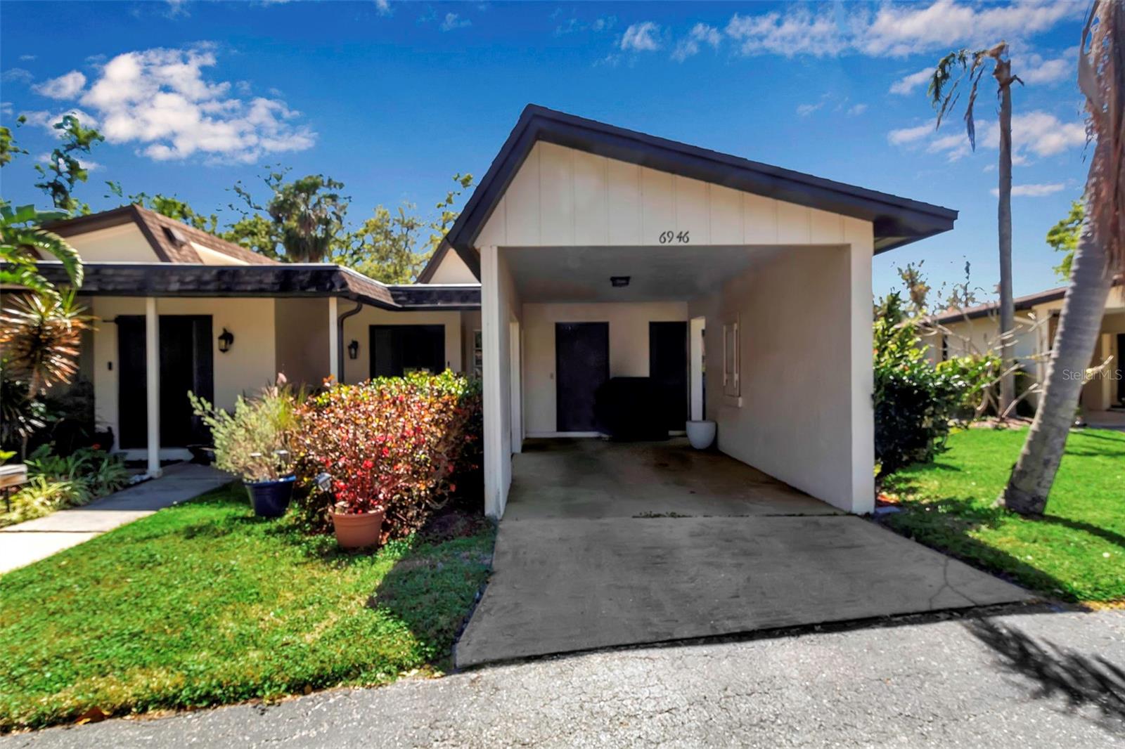 6946 WOODWIND DR #2, SARASOTA, FL, 34231
