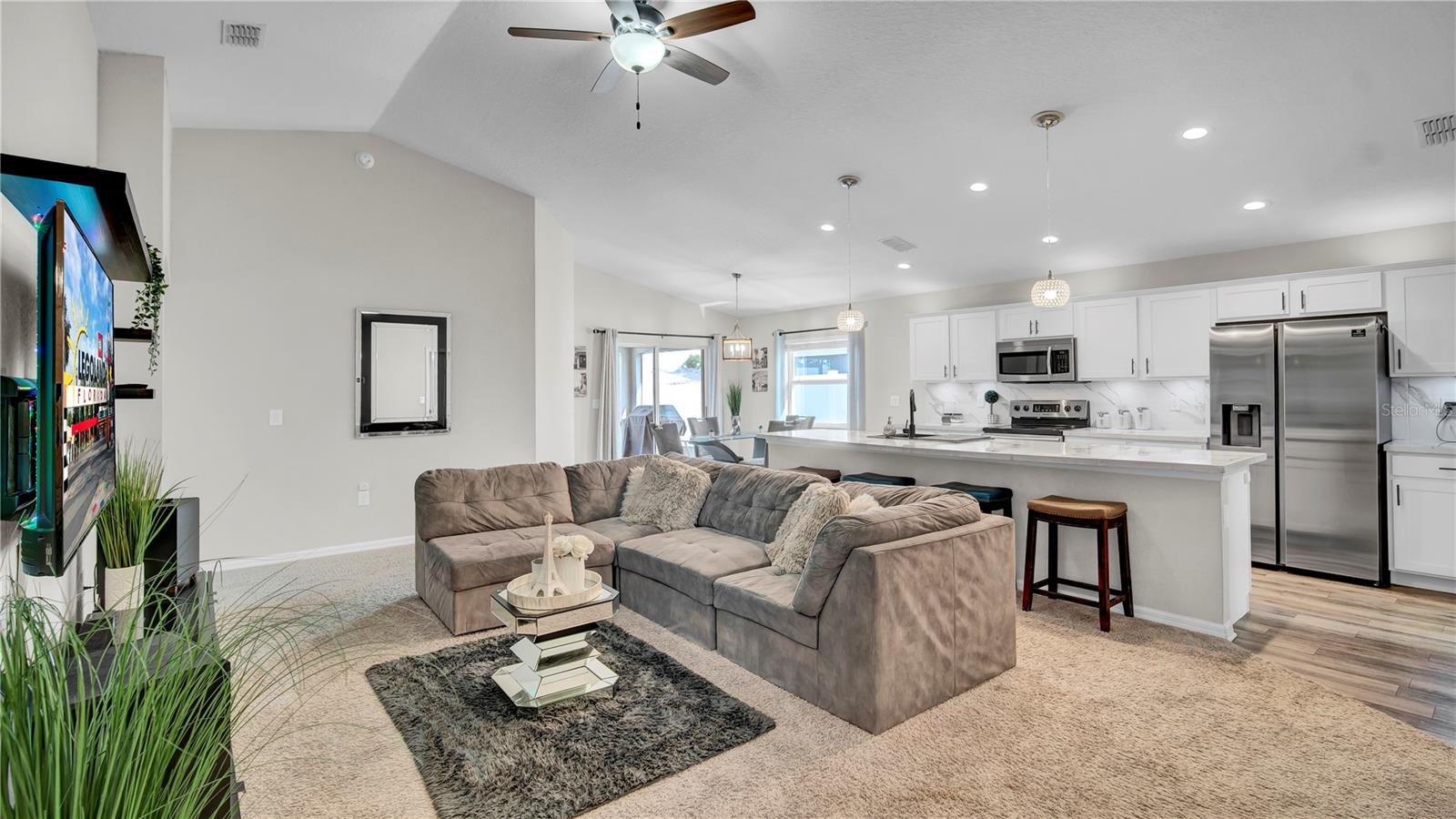 8043 BROOKESHIRE DR, LAKELAND, FL, 33809