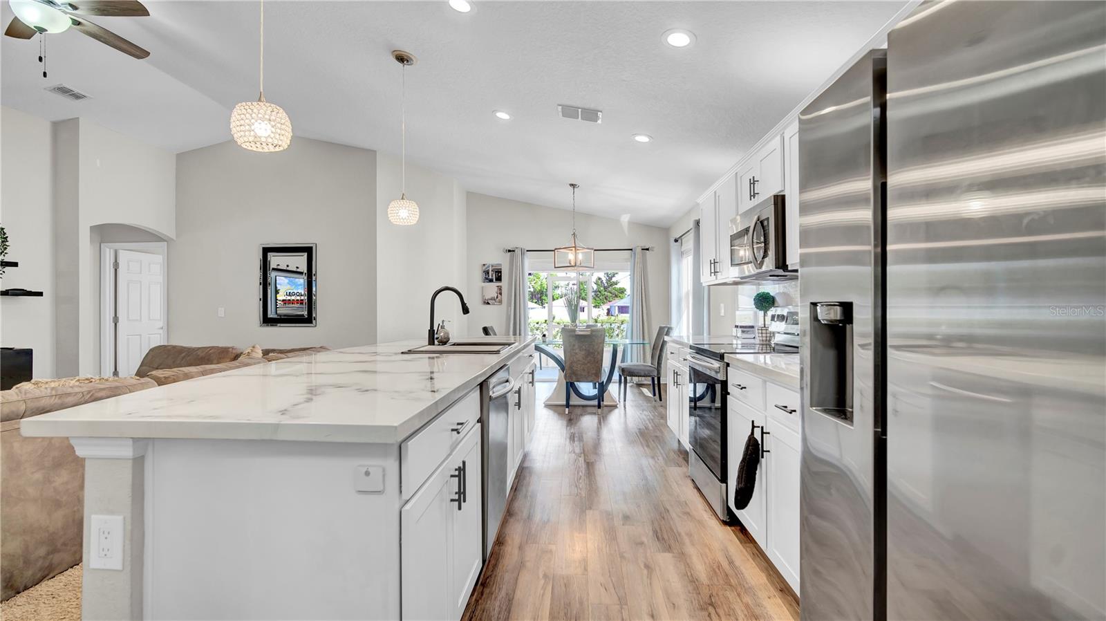 8043 BROOKESHIRE DR, LAKELAND, FL, 33809