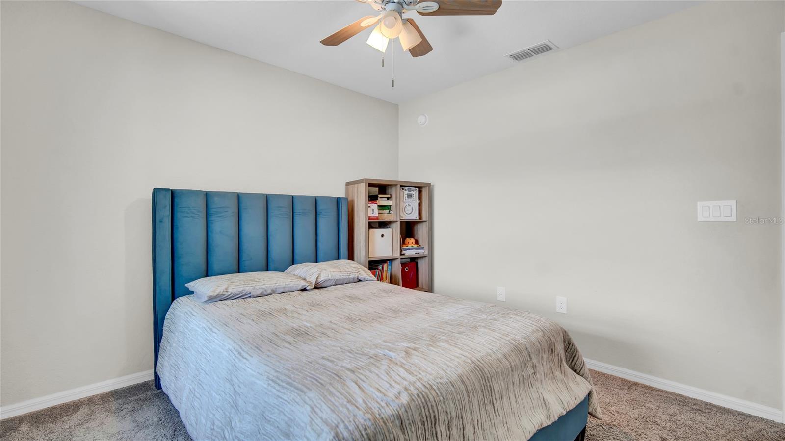 8043 BROOKESHIRE DR, LAKELAND, FL, 33809