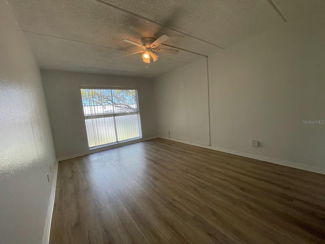 2944 W BAY DR #206, BELLEAIR BLUFFS, FL, 33770