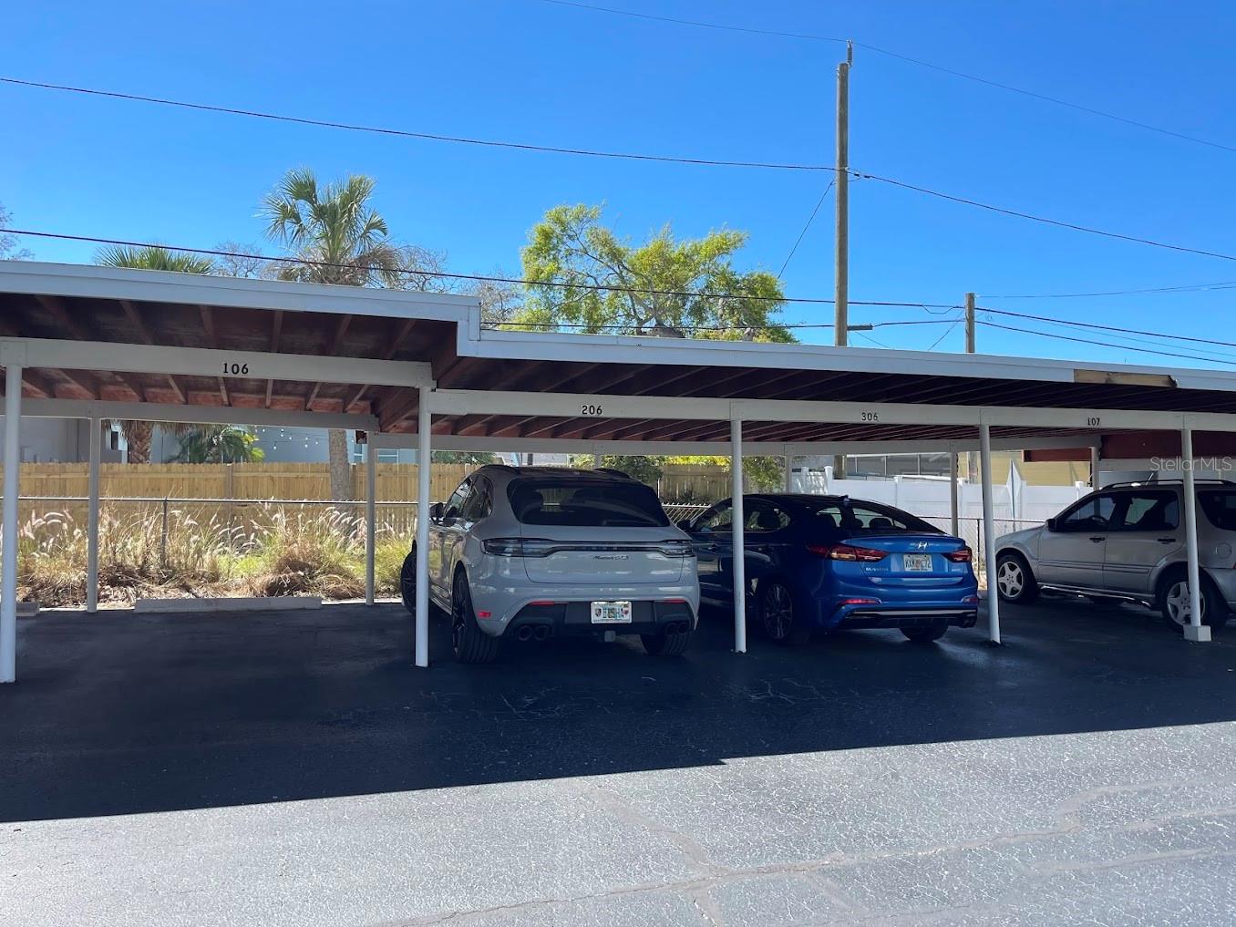 2944 W BAY DR #206, BELLEAIR BLUFFS, FL, 33770