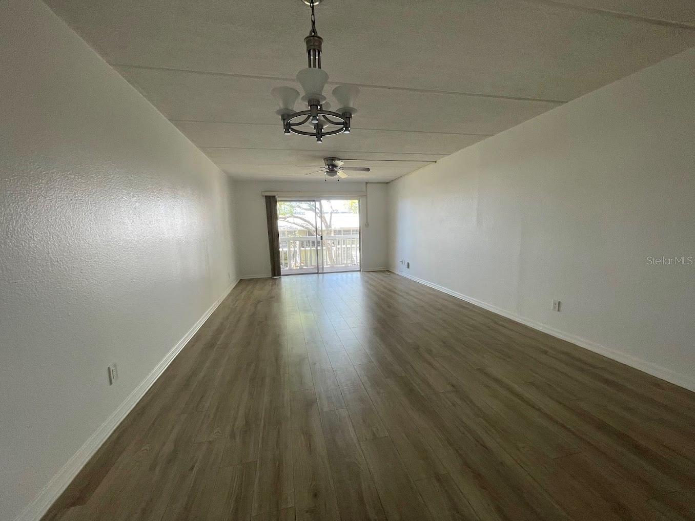2944 W BAY DR #206, BELLEAIR BLUFFS, FL, 33770