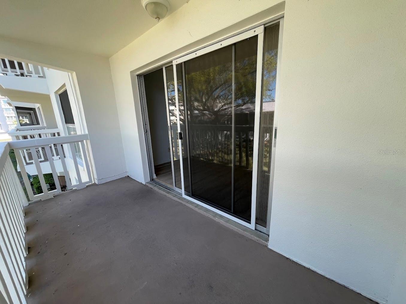 2944 W BAY DR #206, BELLEAIR BLUFFS, FL, 33770