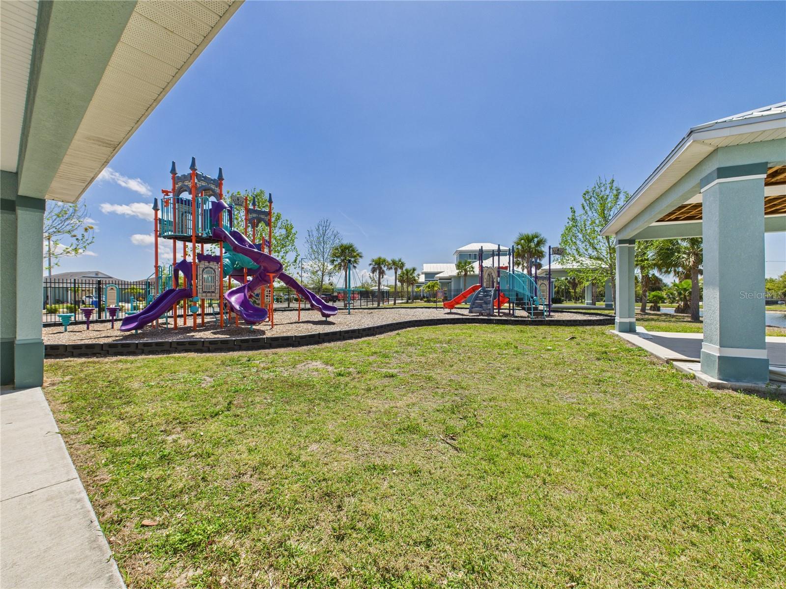 1405 BLOSSOM BAYOU CIR, RUSKIN, FL, 33570