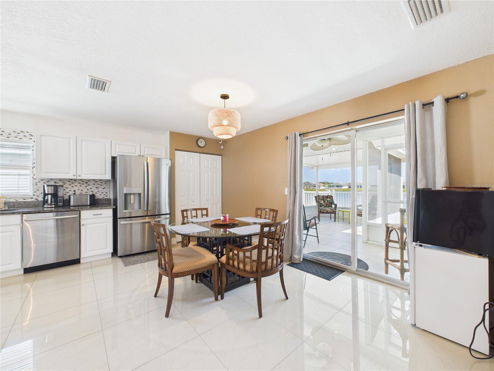 1405 BLOSSOM BAYOU CIR, RUSKIN, FL, 33570