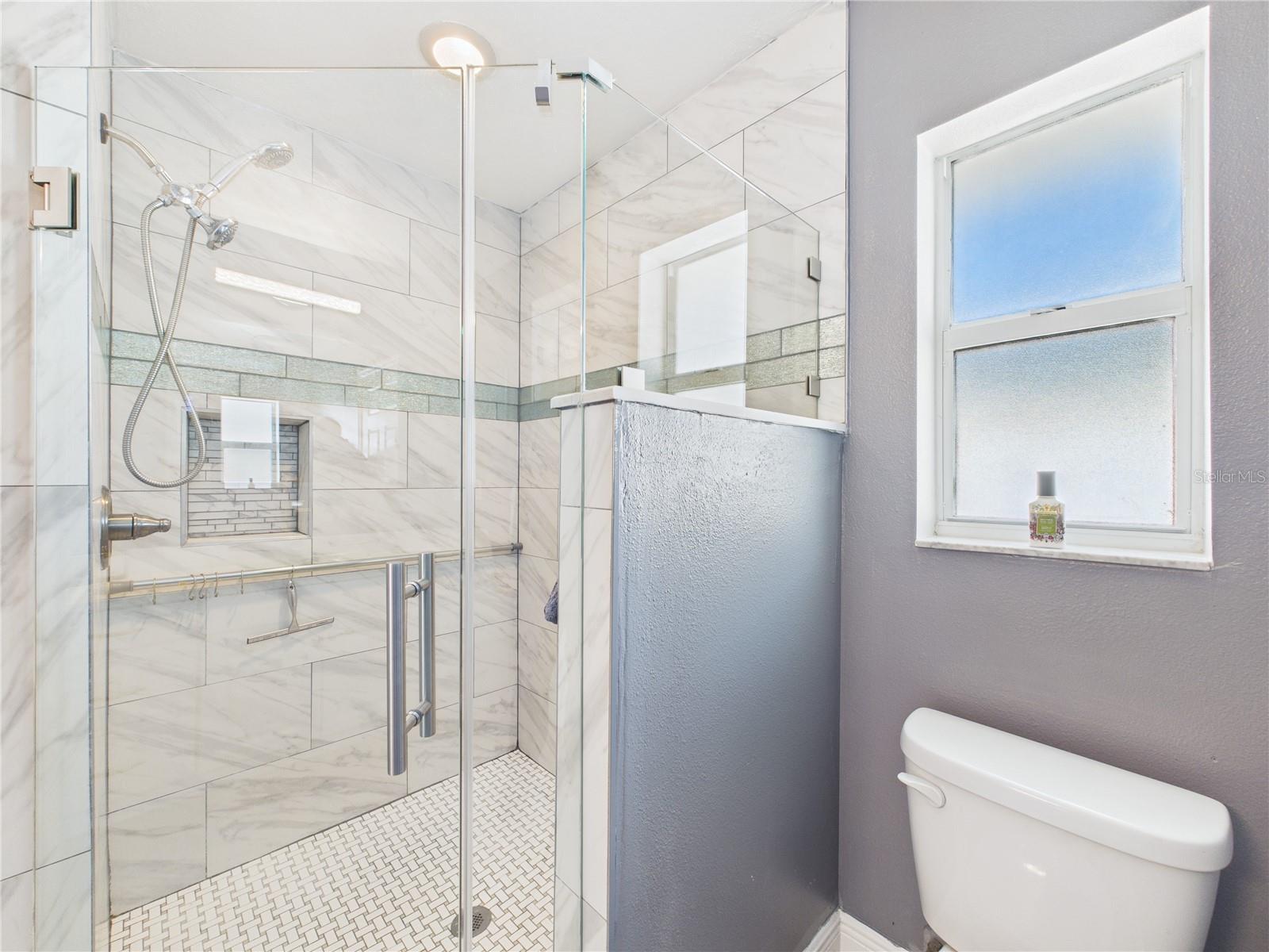 1405 BLOSSOM BAYOU CIR, RUSKIN, FL, 33570