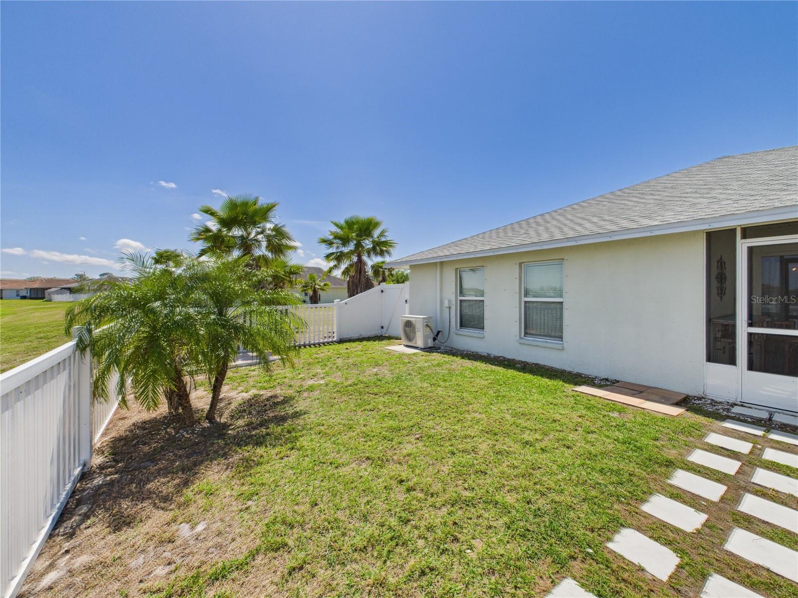 1405 BLOSSOM BAYOU CIR, RUSKIN, FL, 33570