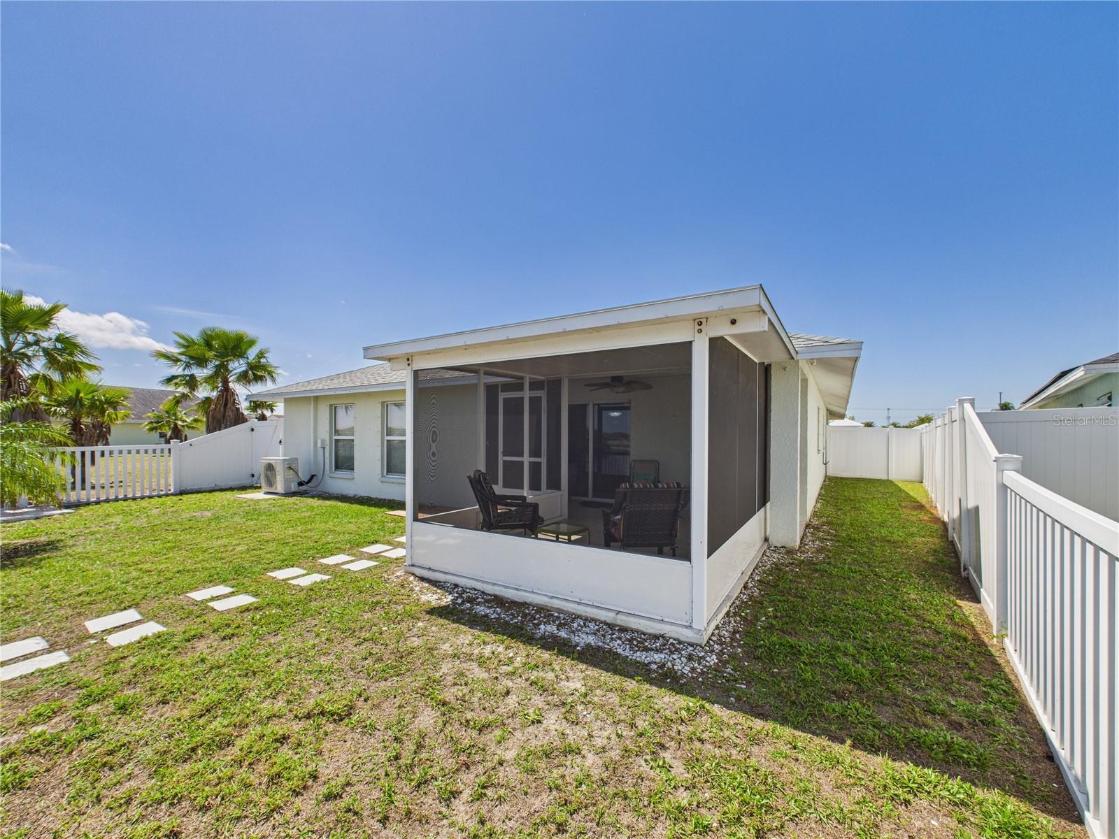 1405 BLOSSOM BAYOU CIR, RUSKIN, FL, 33570