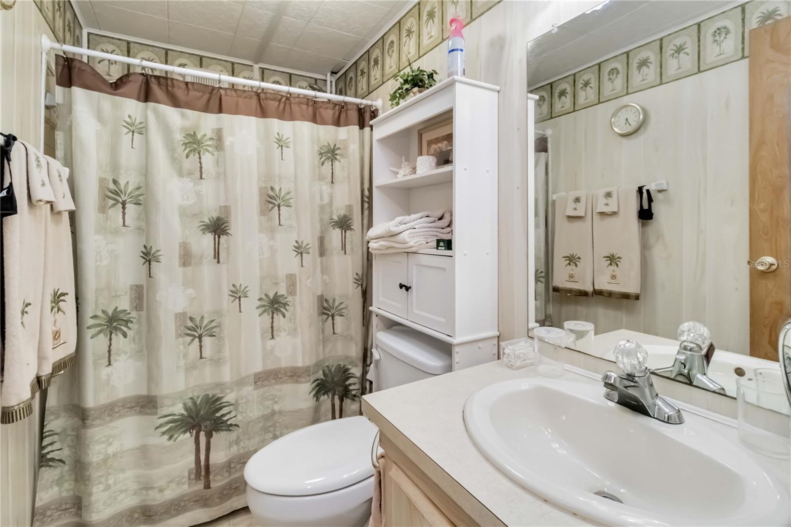 2909 HOLLY AVE, ENGLEWOOD, FL, 34224