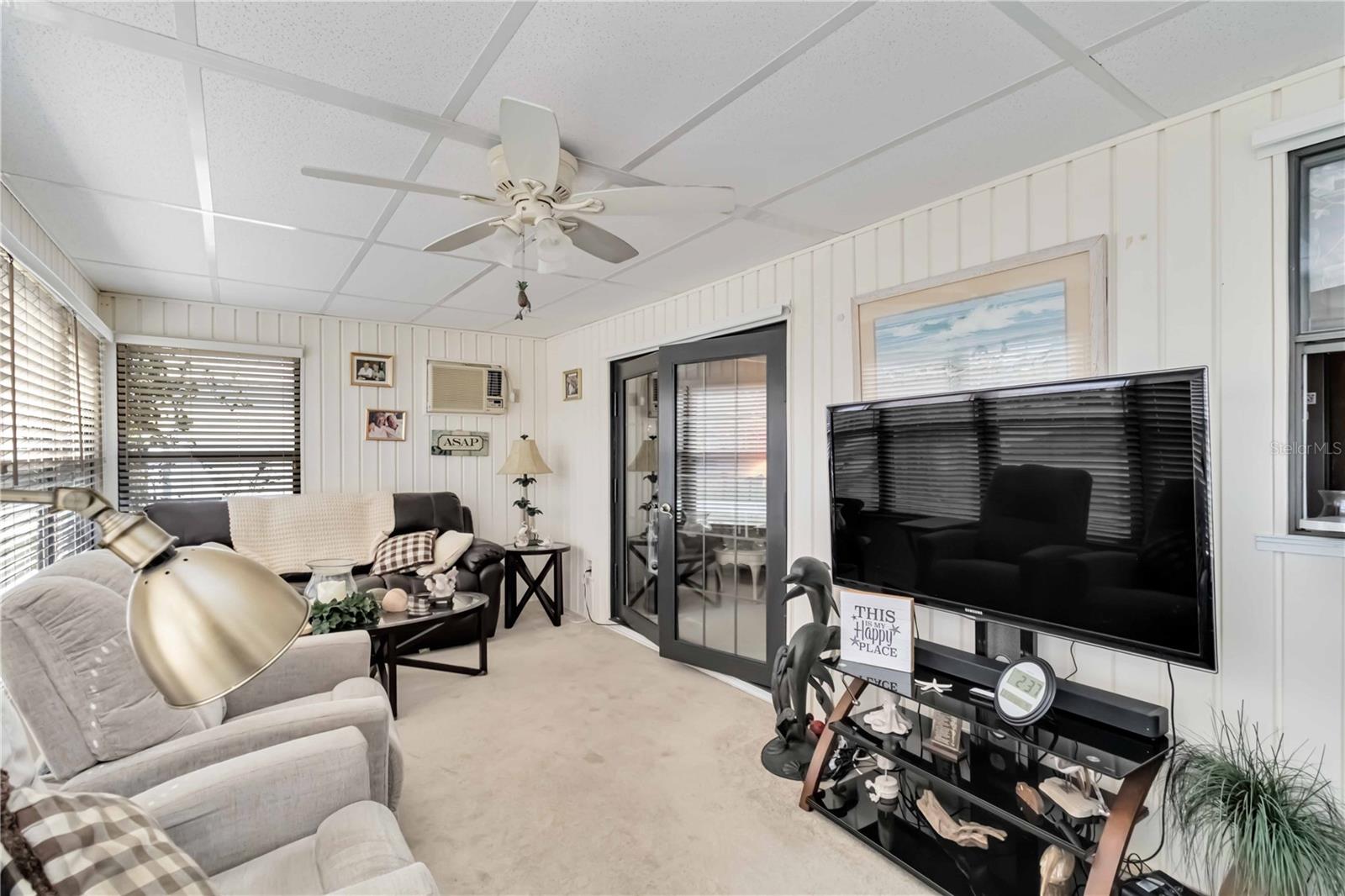 2909 HOLLY AVE, ENGLEWOOD, FL, 34224