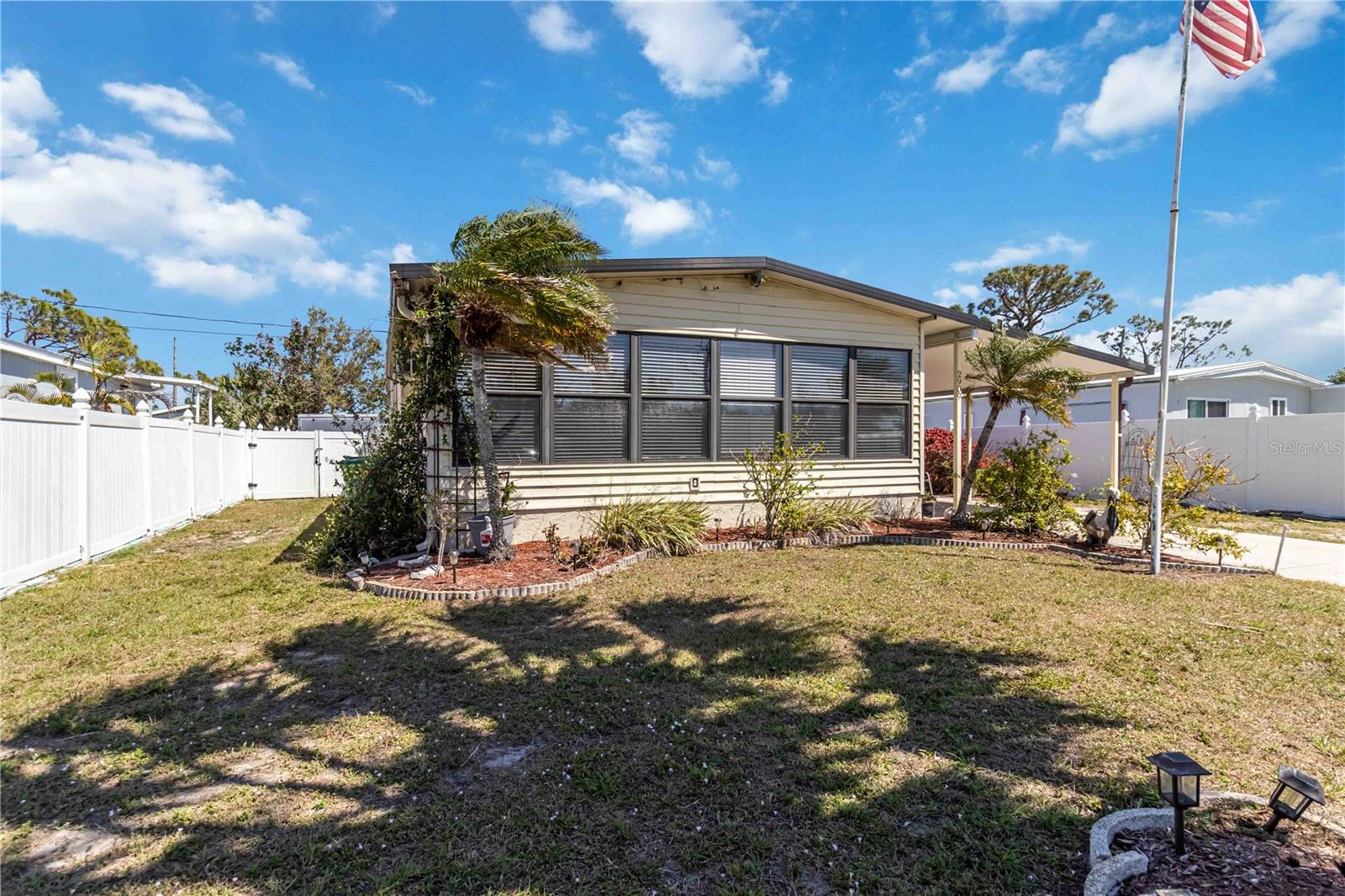 2909 HOLLY AVE, ENGLEWOOD, FL, 34224