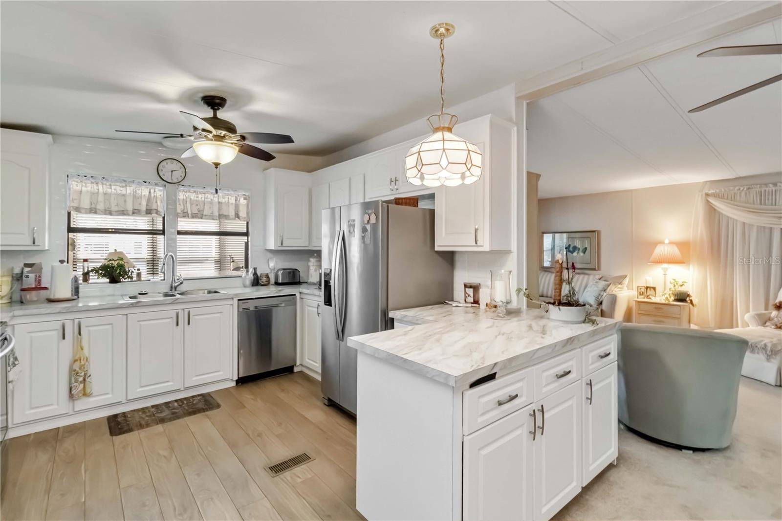 2909 HOLLY AVE, ENGLEWOOD, FL, 34224