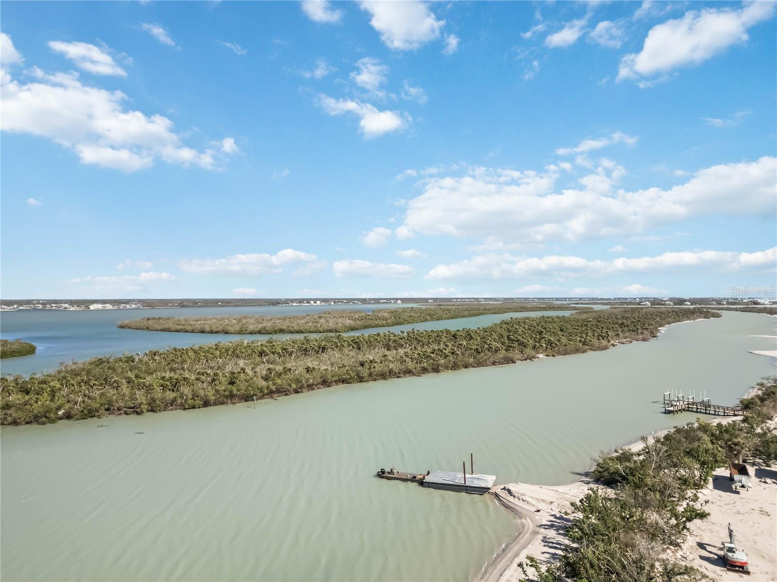 2909 HOLLY AVE, ENGLEWOOD, FL, 34224