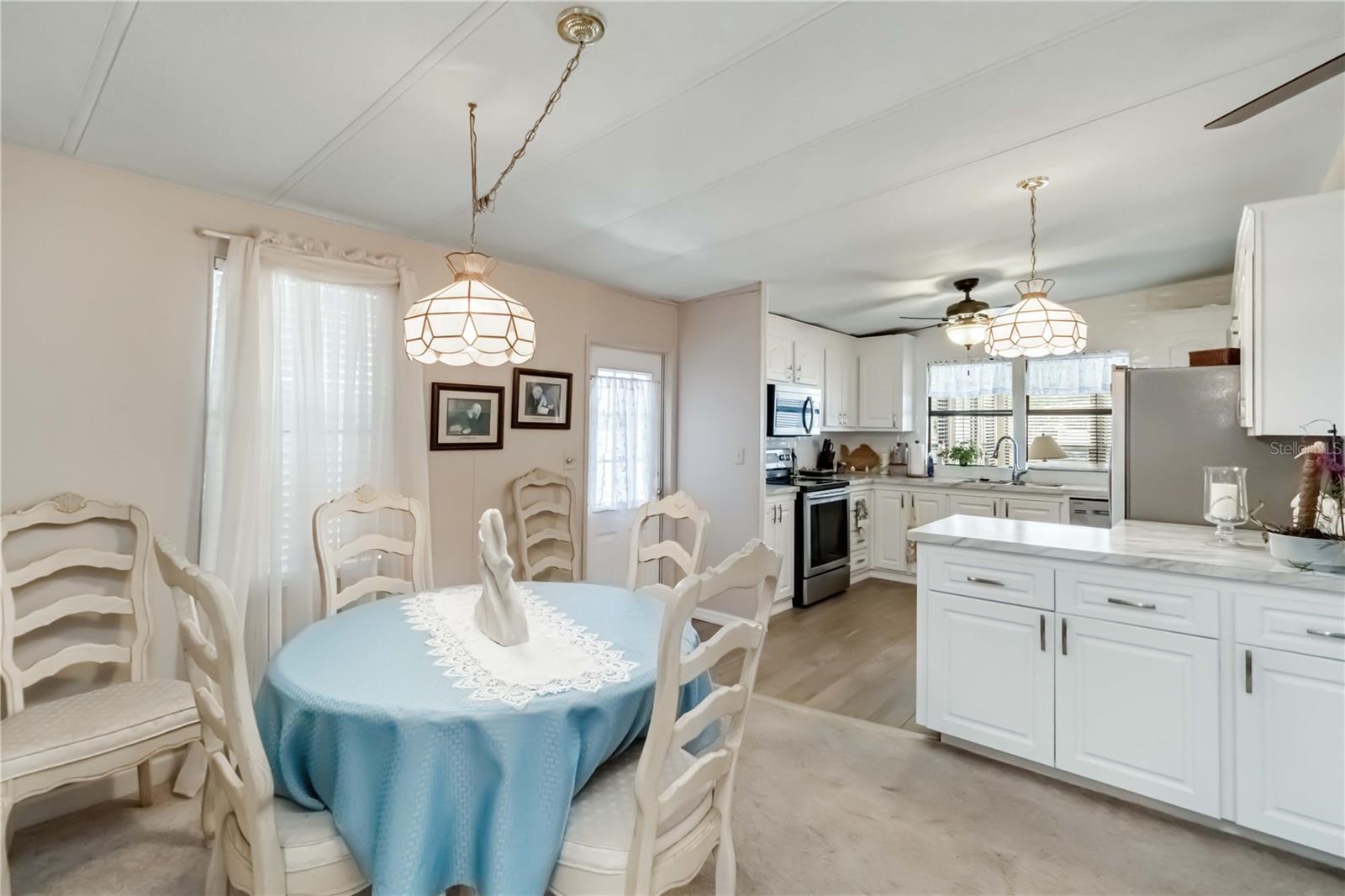 2909 HOLLY AVE, ENGLEWOOD, FL, 34224