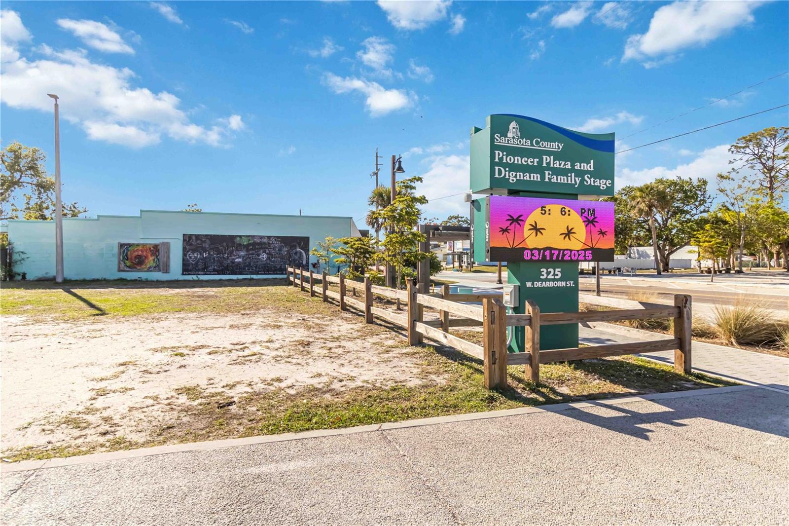 2909 HOLLY AVE, ENGLEWOOD, FL, 34224