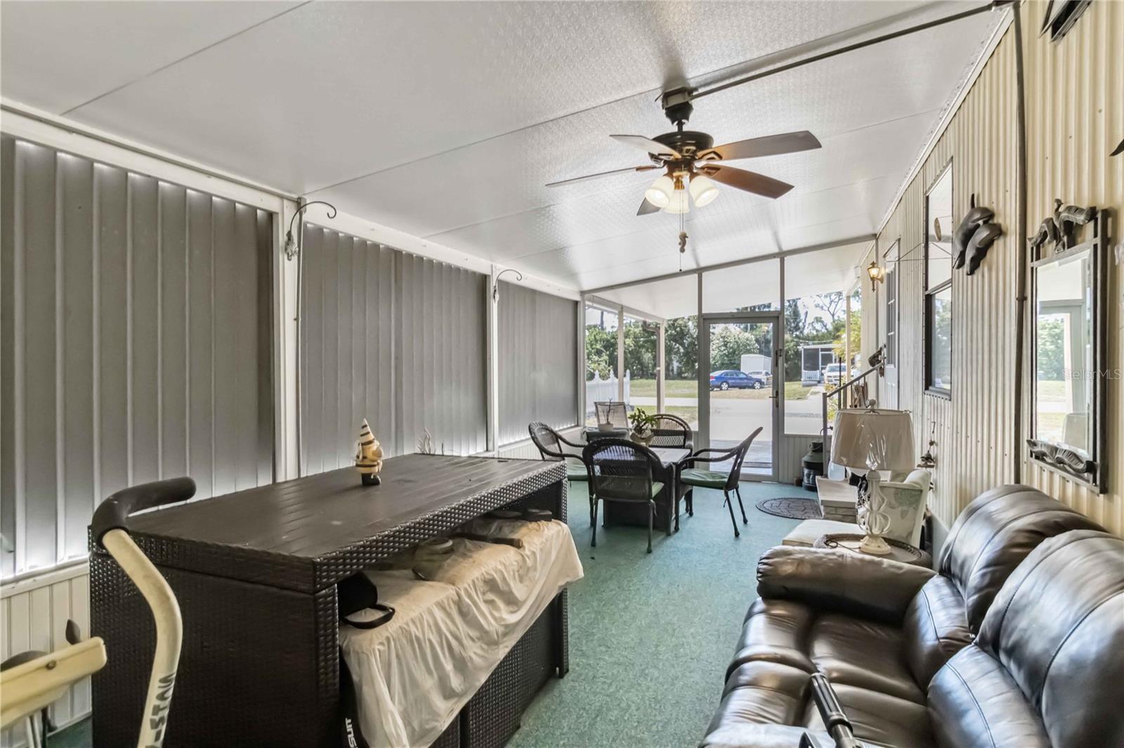 2909 HOLLY AVE, ENGLEWOOD, FL, 34224