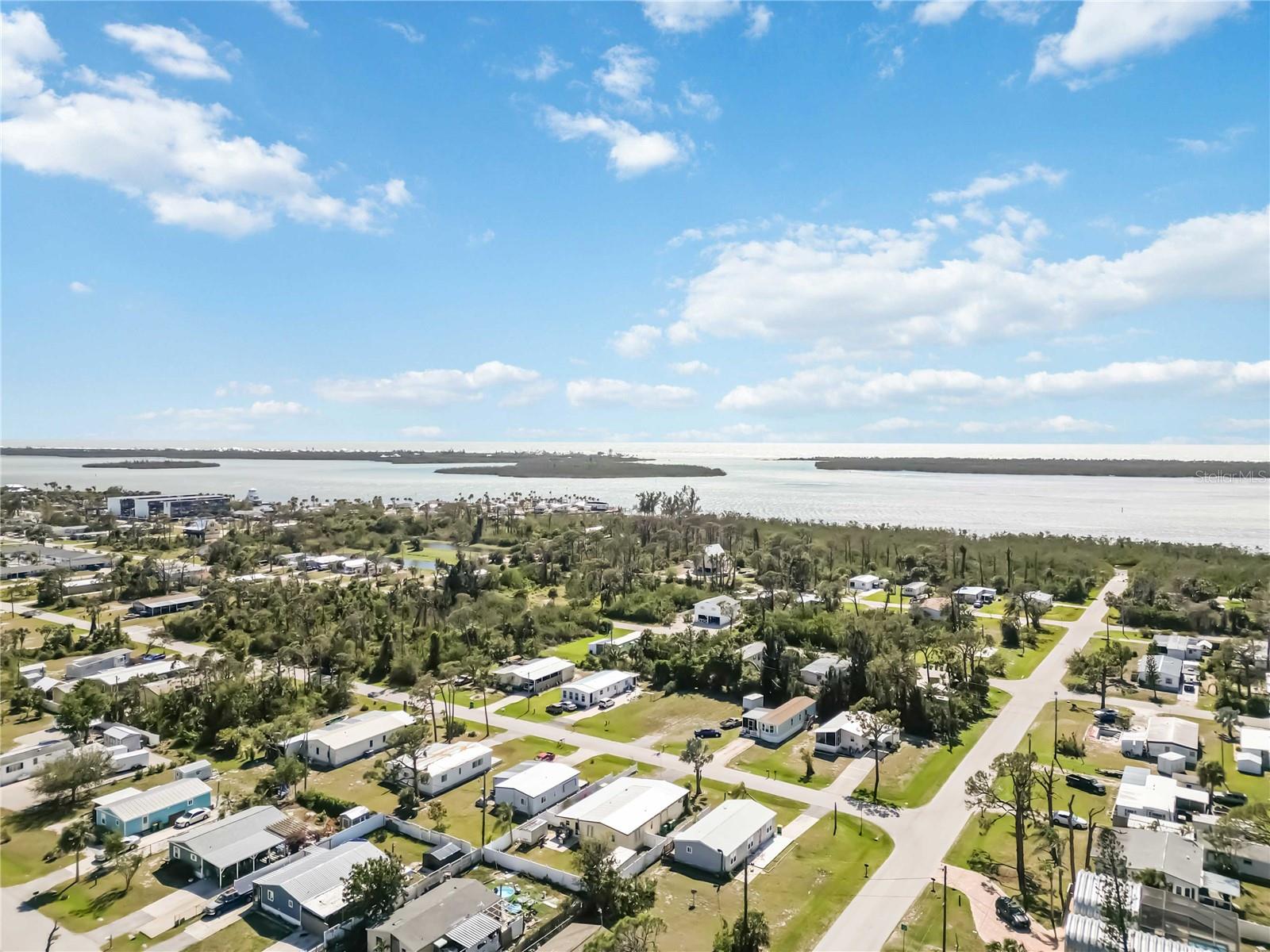 2909 HOLLY AVE, ENGLEWOOD, FL, 34224