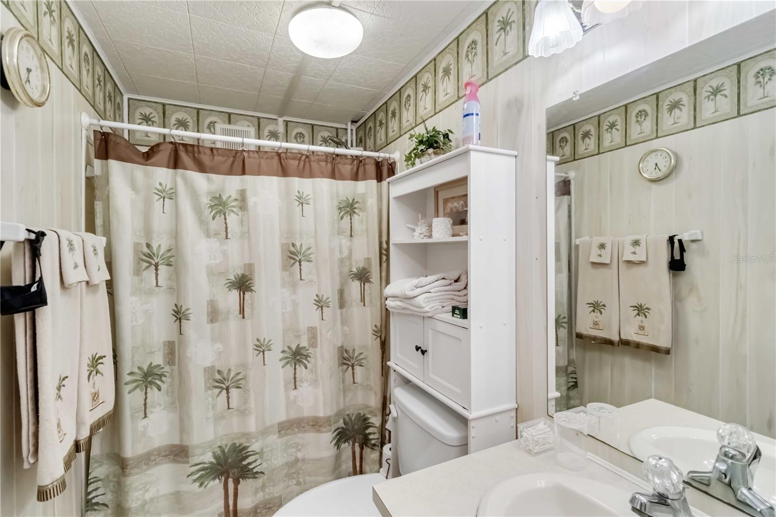 2909 HOLLY AVE, ENGLEWOOD, FL, 34224