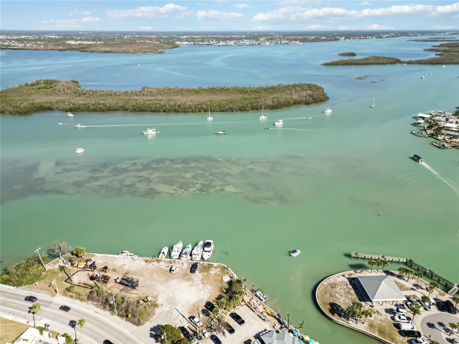 2909 HOLLY AVE, ENGLEWOOD, FL, 34224