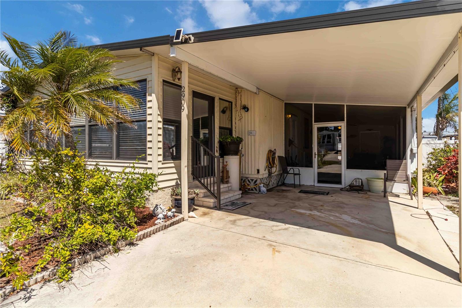 2909 HOLLY AVE, ENGLEWOOD, FL, 34224