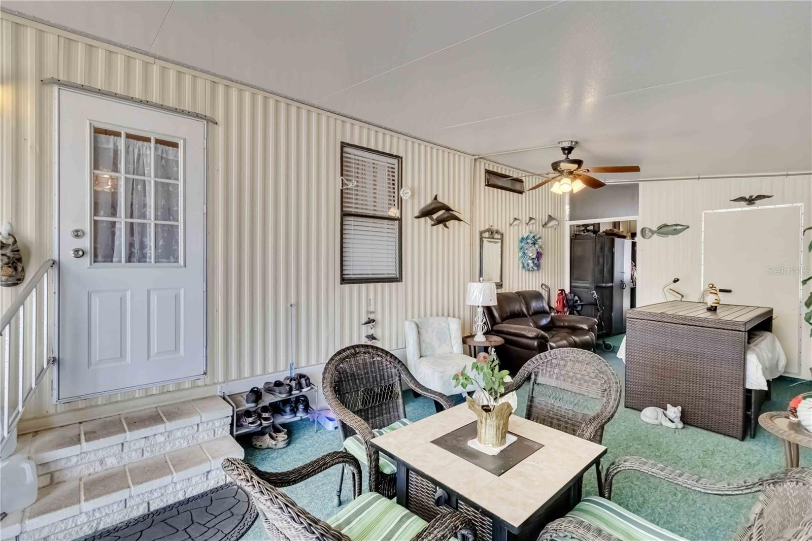 2909 HOLLY AVE, ENGLEWOOD, FL, 34224