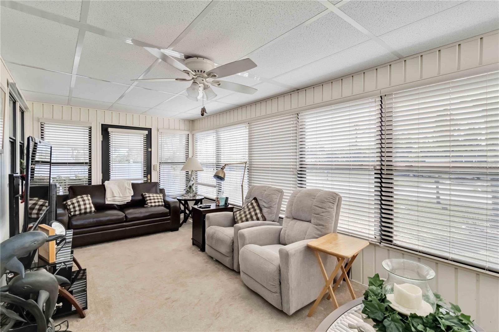 2909 HOLLY AVE, ENGLEWOOD, FL, 34224